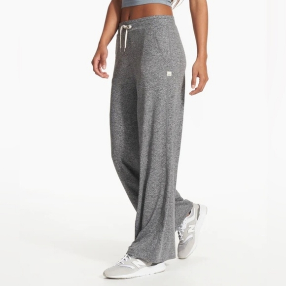 Vuori Pants - Vuori Halo Essential Wide Leg Pants Gray Medium